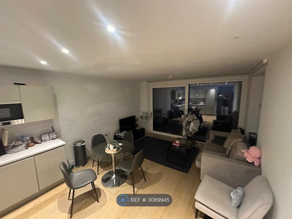 Property photo 1 of 3