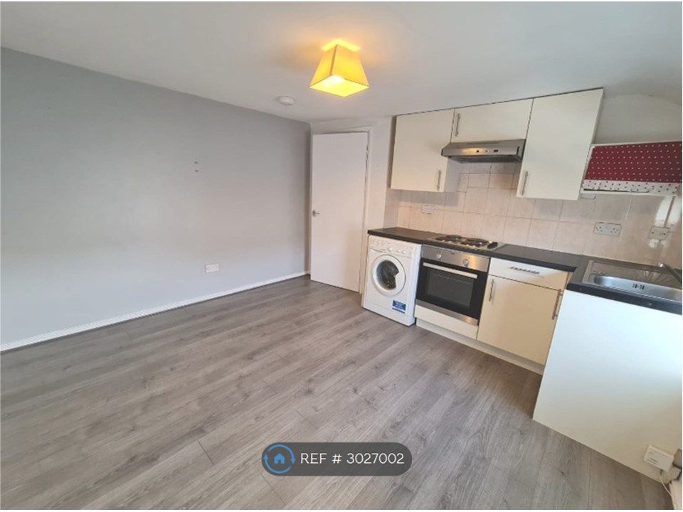 Property photo 2 of 4