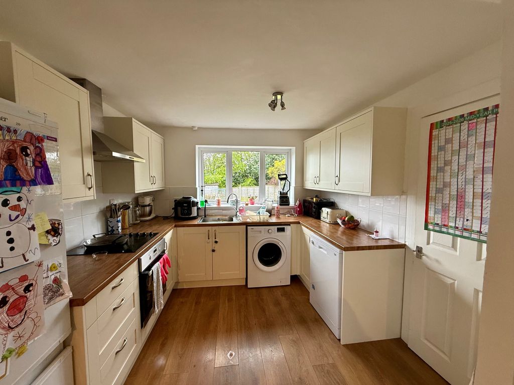 Property photo 2 of 9 Heugh 1