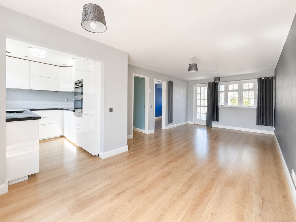 Property photo 3 of 14 Img_4779