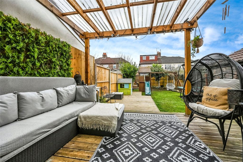 Property photo 2 of 16 Picture No. 04