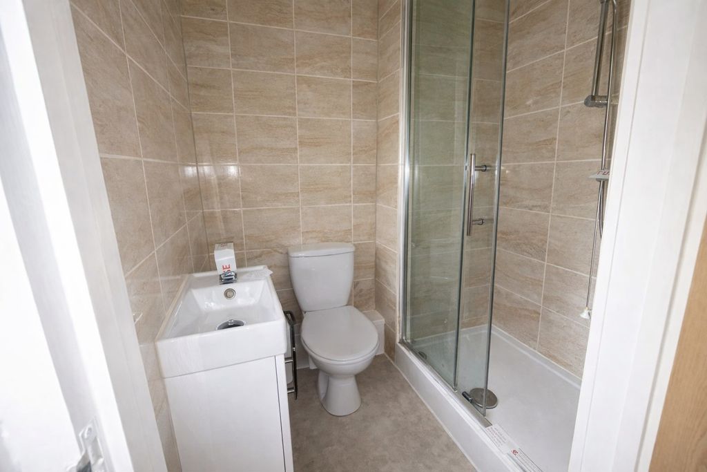 Property photo 3 of 6 Photo 3