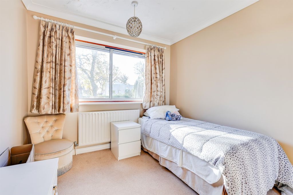 房产图片 21 - 出售独立别墅，四卧室，Holly Grove，Lisvane，卡迪夫 CF14