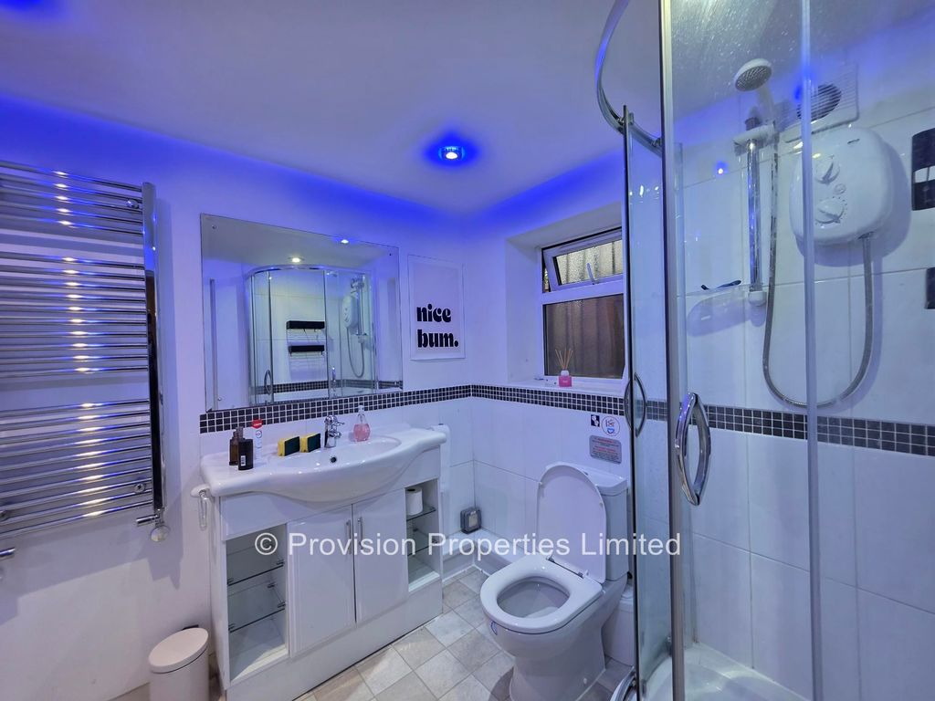 Property photo 3 of 13 Photo