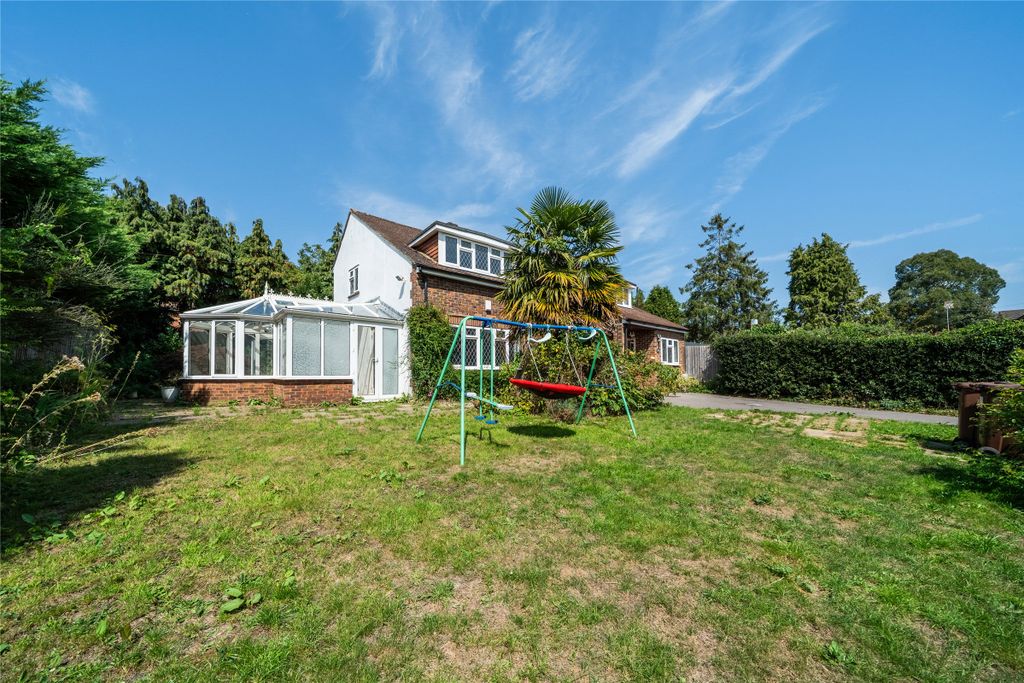 Property photo 2 of 22 Picture No. 26