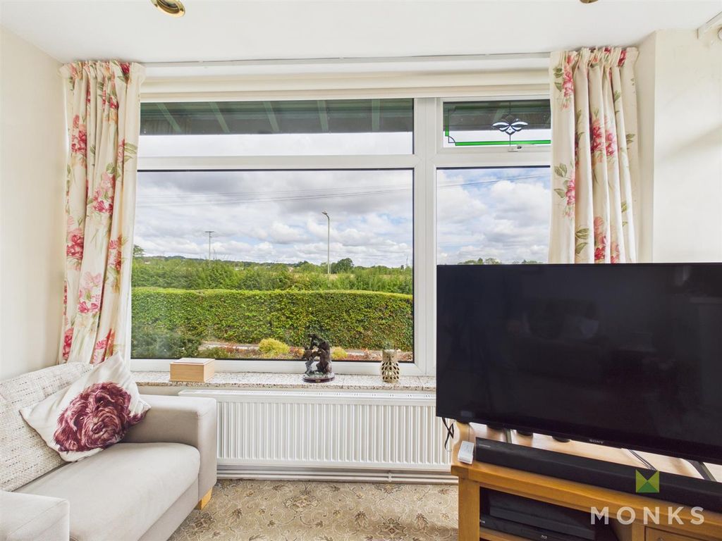 Property photo 3 of 30 Cam01420G0-Pr0975-Still007.Jpg
