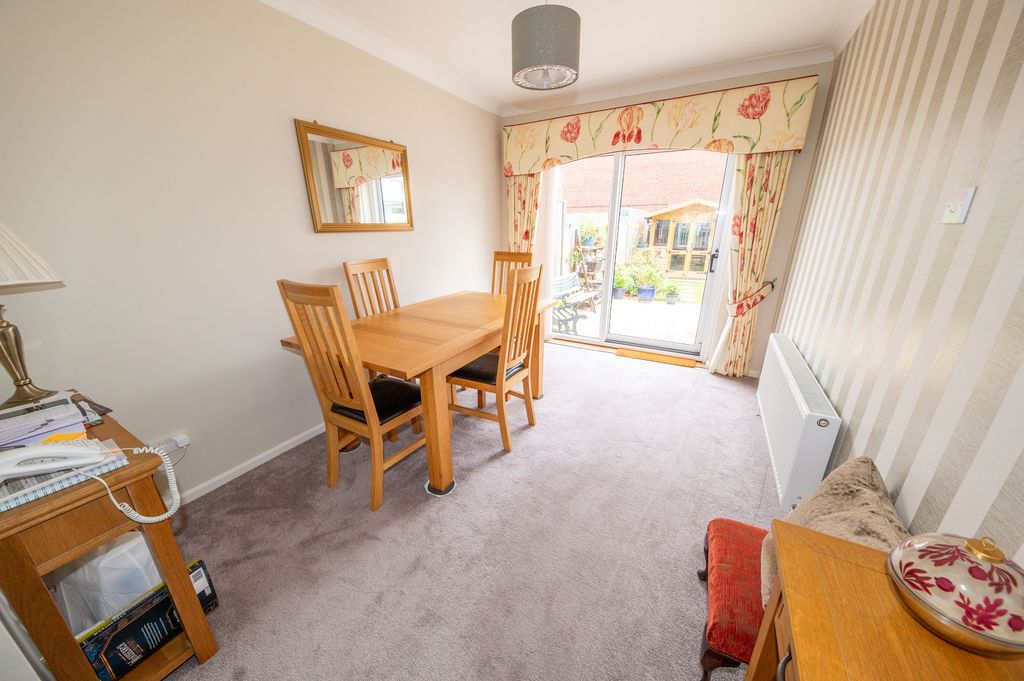 Property photo 3 of 15 Photo 9