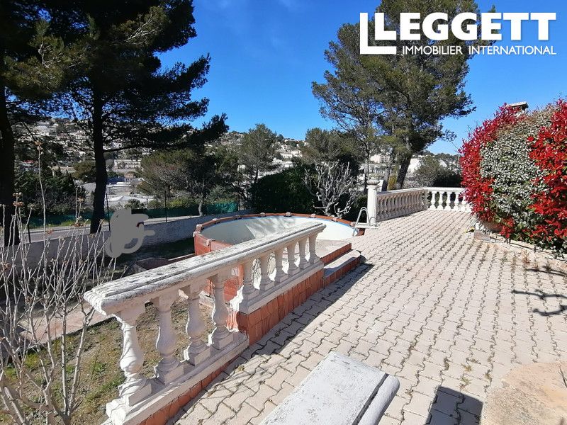 Property photo 3 of 10