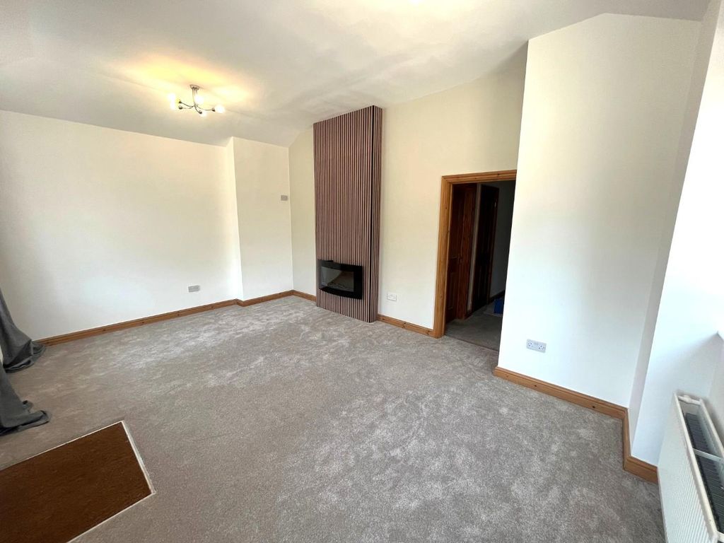 Property photo 2 of 16 1.Jpg
