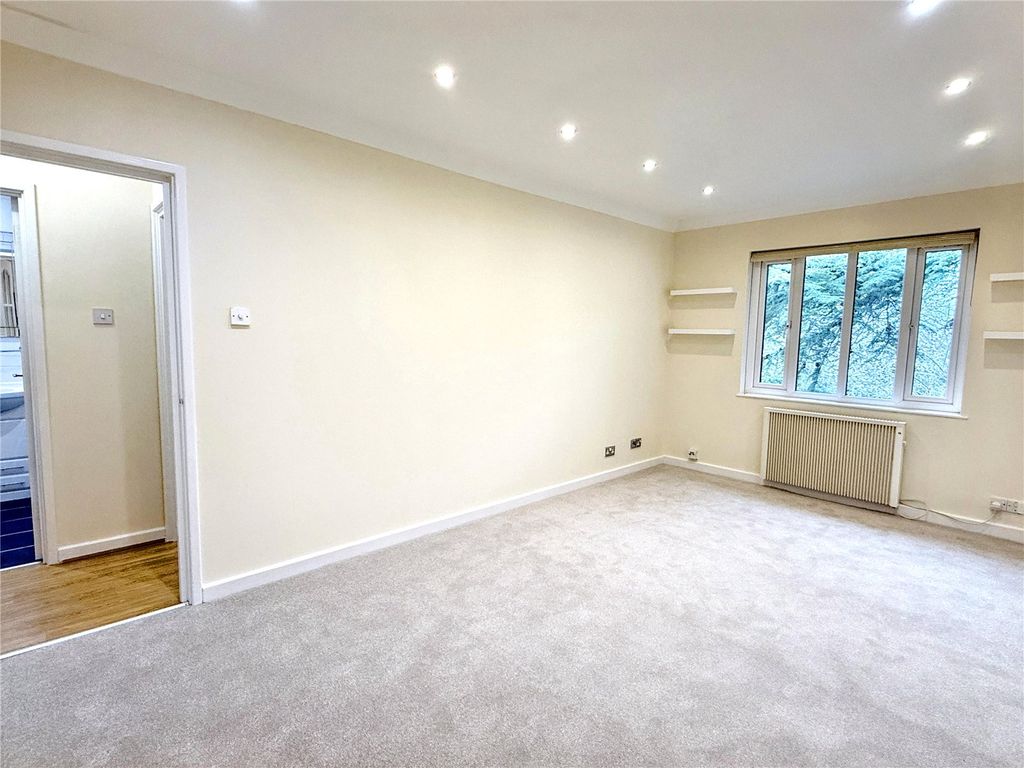 Property photo 2 of 14 Picture No. 14