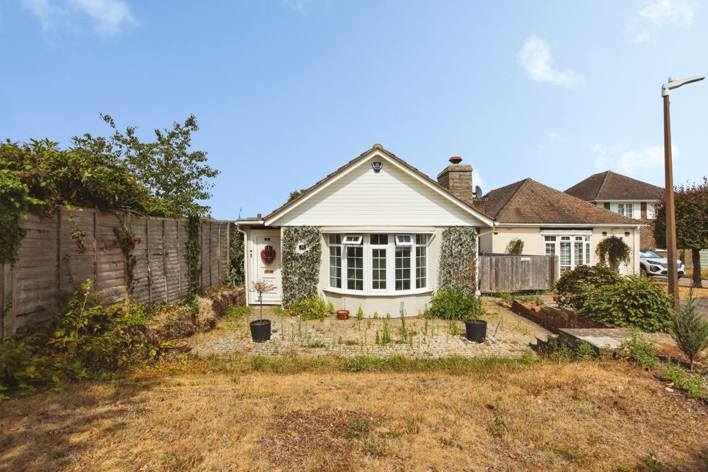 Property photo 1 of 12 Front View