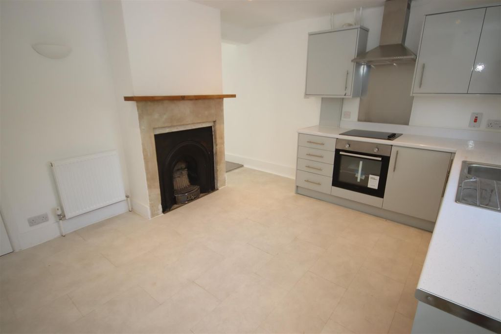 Property photo 3 of 16 Img_4888.Jpg