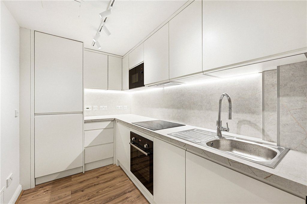 Property photo 3 of 16 Picture No. 28