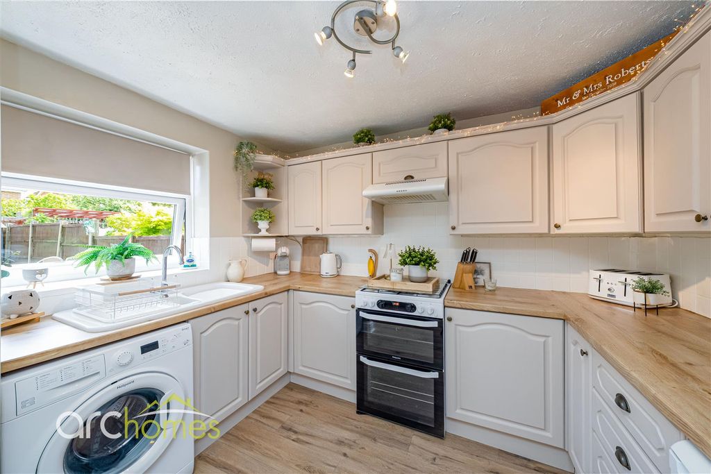 Property photo 3 of 37 Taylor-8.Jpg