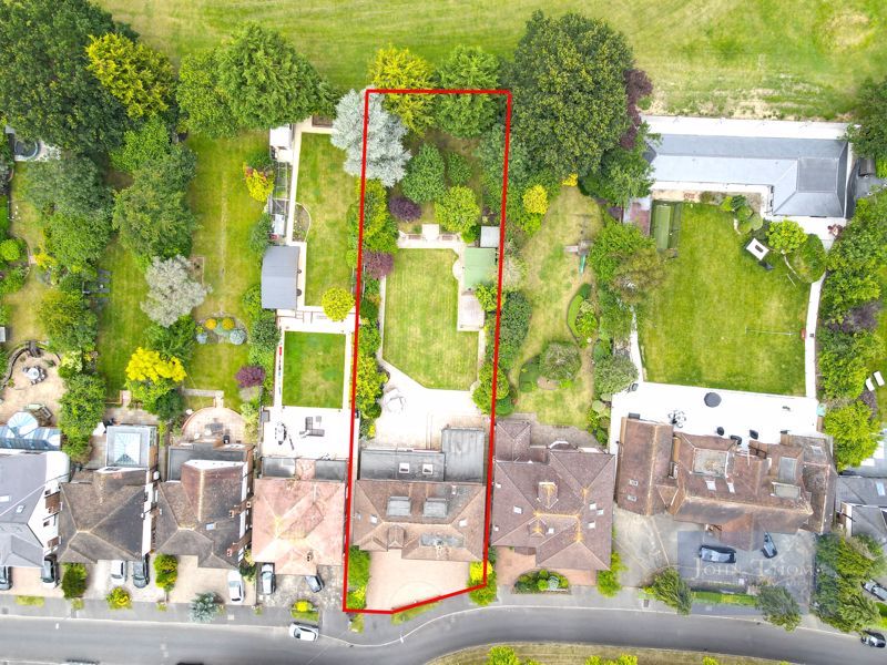 Property photo 3 of 38 Photo 37