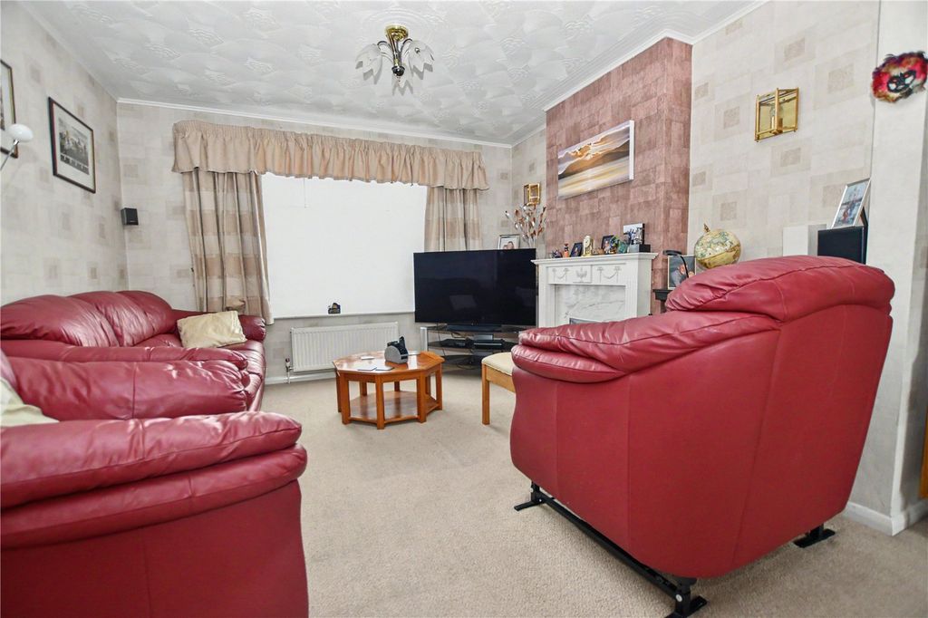 Property photo 3 of 17 Picture No. 08