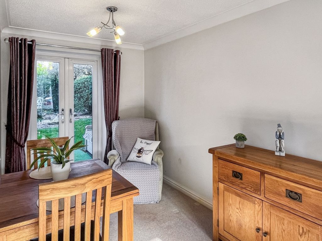 Property photo 3 of 14 Photo 9