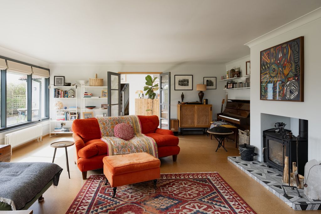 Property photo 3 of 34 337537 - Farthings, Reydon, Southwold-41.Jpg