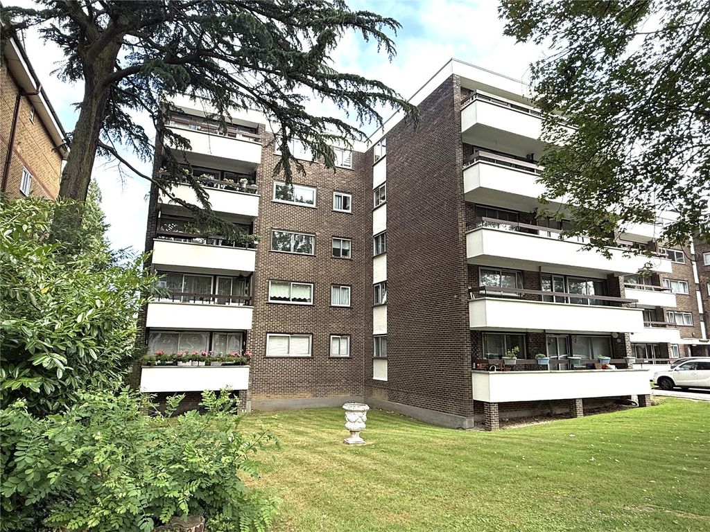 Property photo 1 of 19 Picture No. 24
