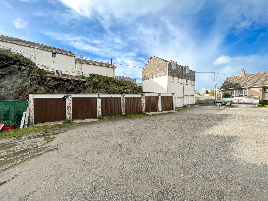 Property photo 3 of 4 Photo 3