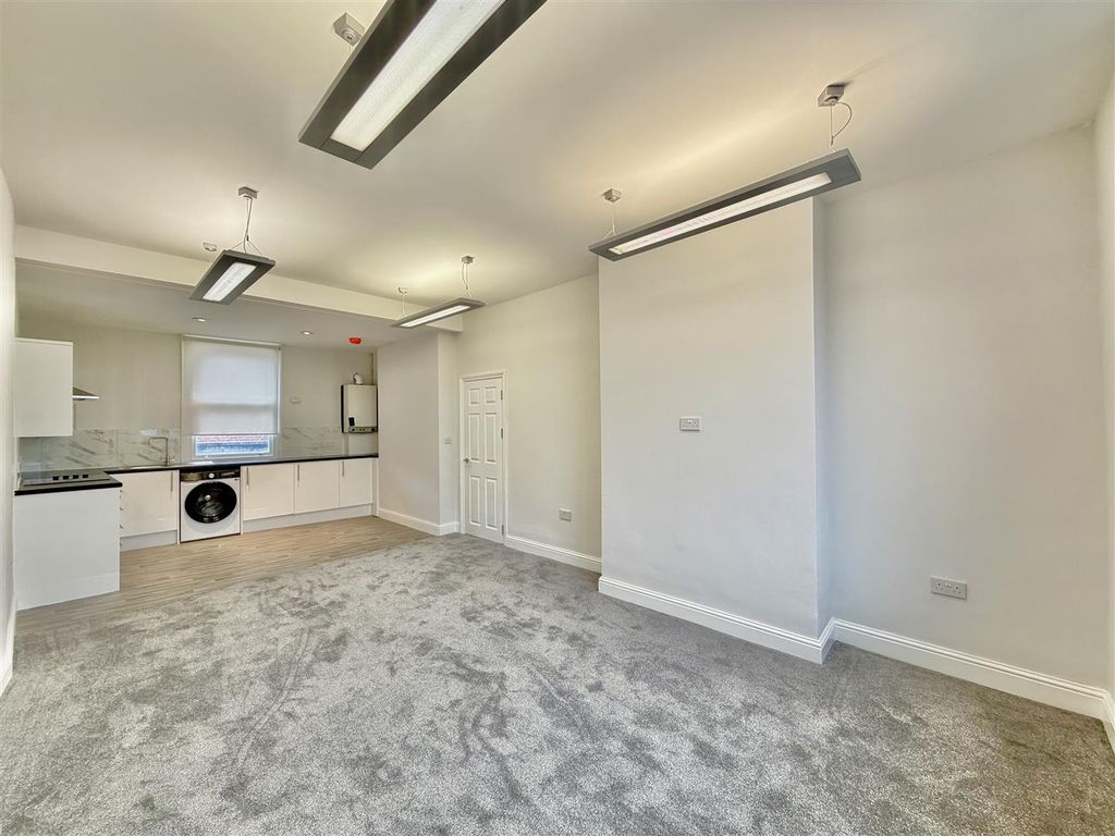 Property photo 2 of 9 Open Plan Kitchen/ Reception Room