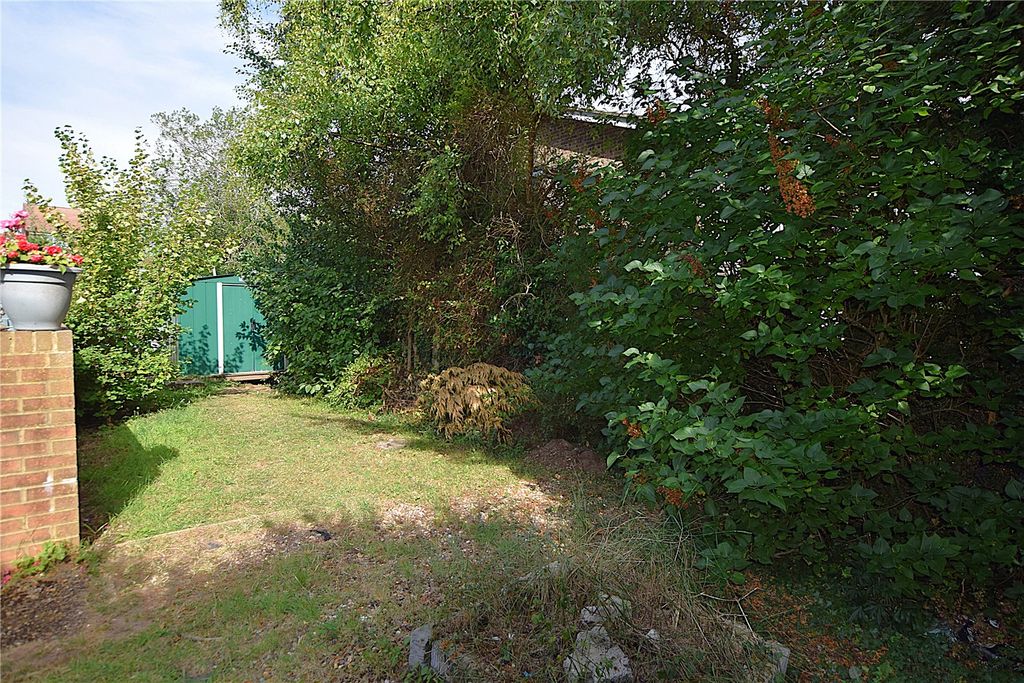 Property photo 3 of 8 Picture No. 13