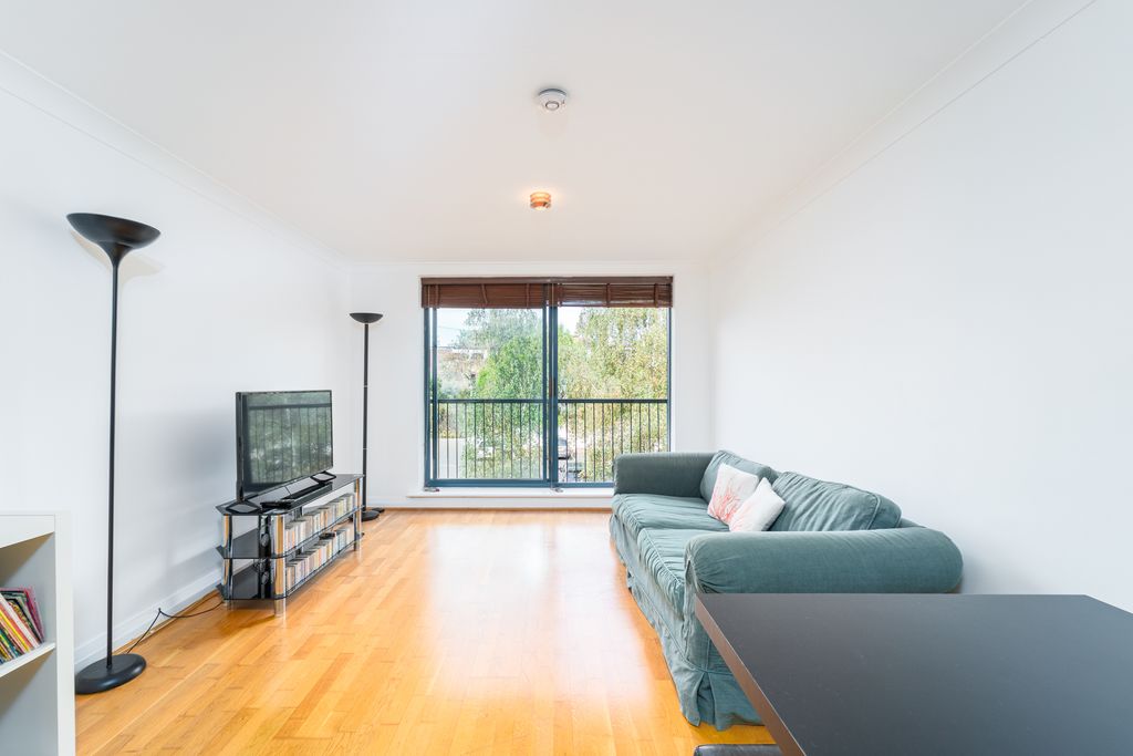 Property photo 1 of 11 Mba08893-Edit