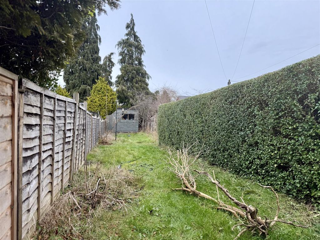 Property photo 2 of 12