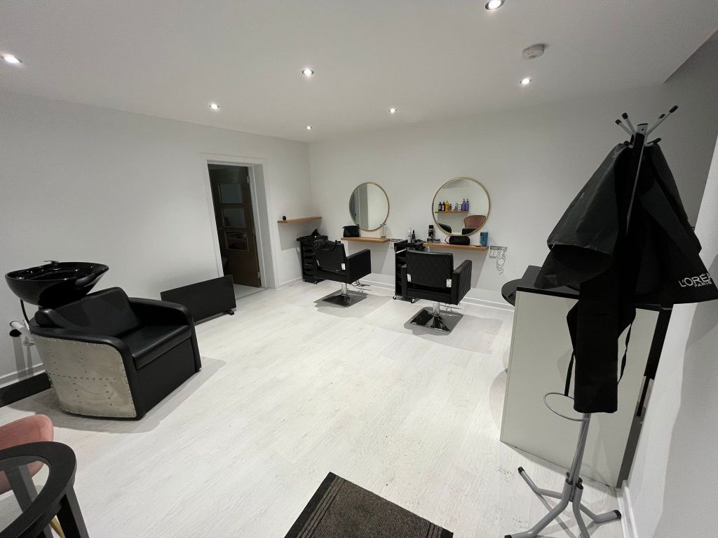 Property photo 3 of 26