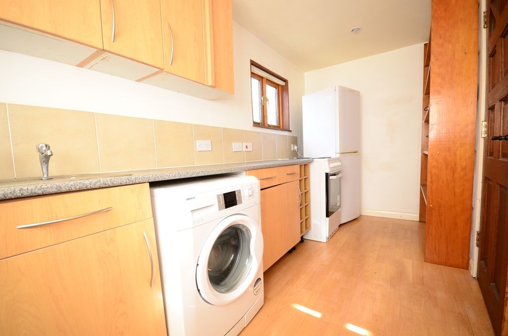 Property photo 2 of 6 Sussex Barn B