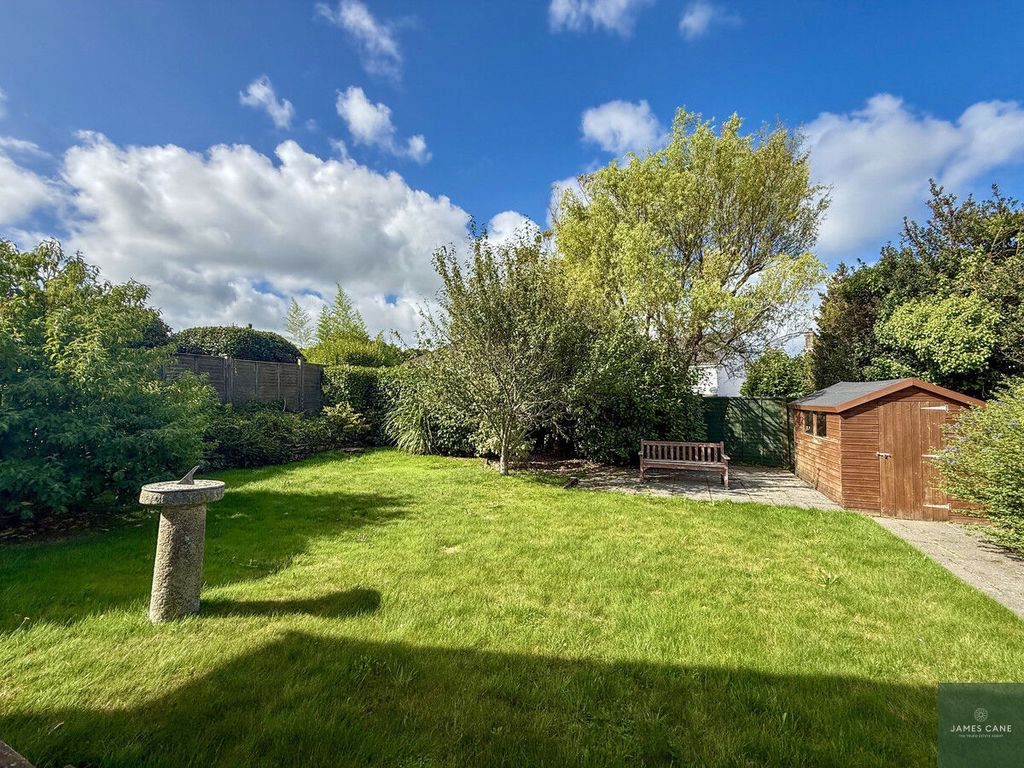 Property photo 3 of 29