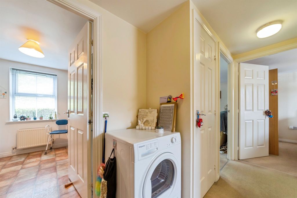 Property photo 3 of 17