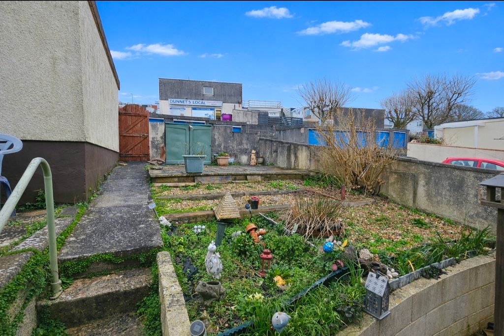 Property photo 2 of 13 Rear Garden