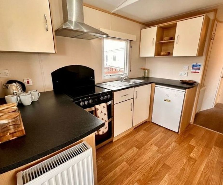 Property photo 2 of 10 Photo 90