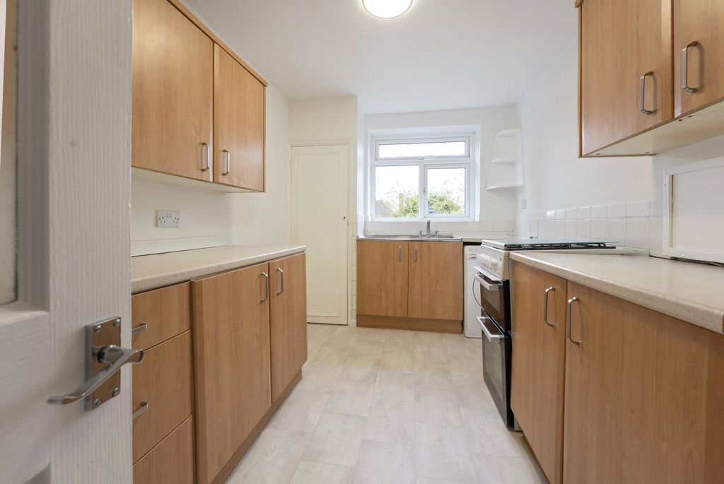 Property photo 2 of 13 Picture No. 01