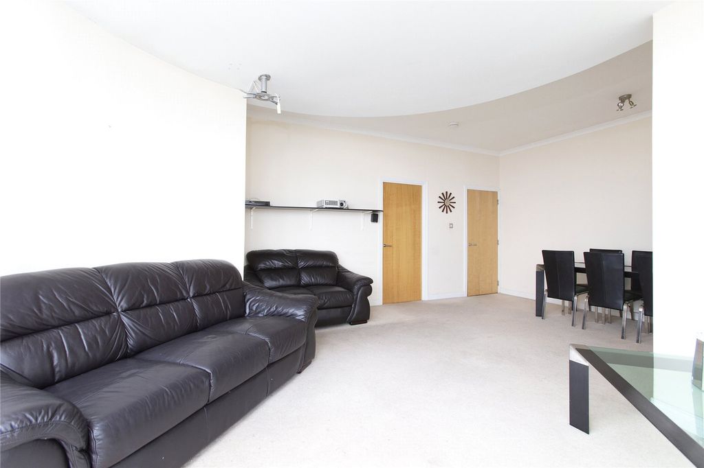 Property photo 3 of 13 Photo 3