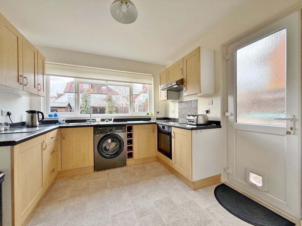 Property photo 3 of 22