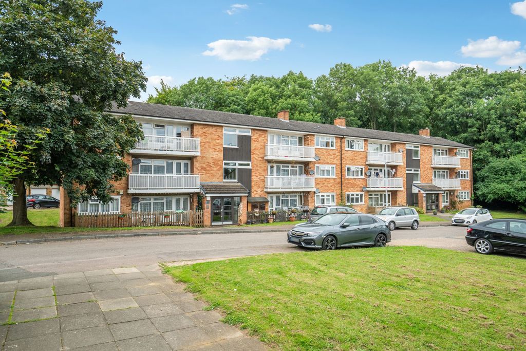 Property photo 1 of 13 Ext - Pollards (2)