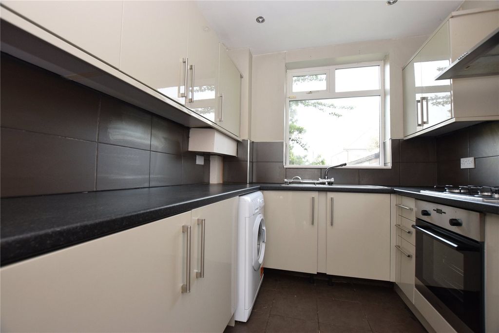 Property photo 3 of 9 Picture No. 02
