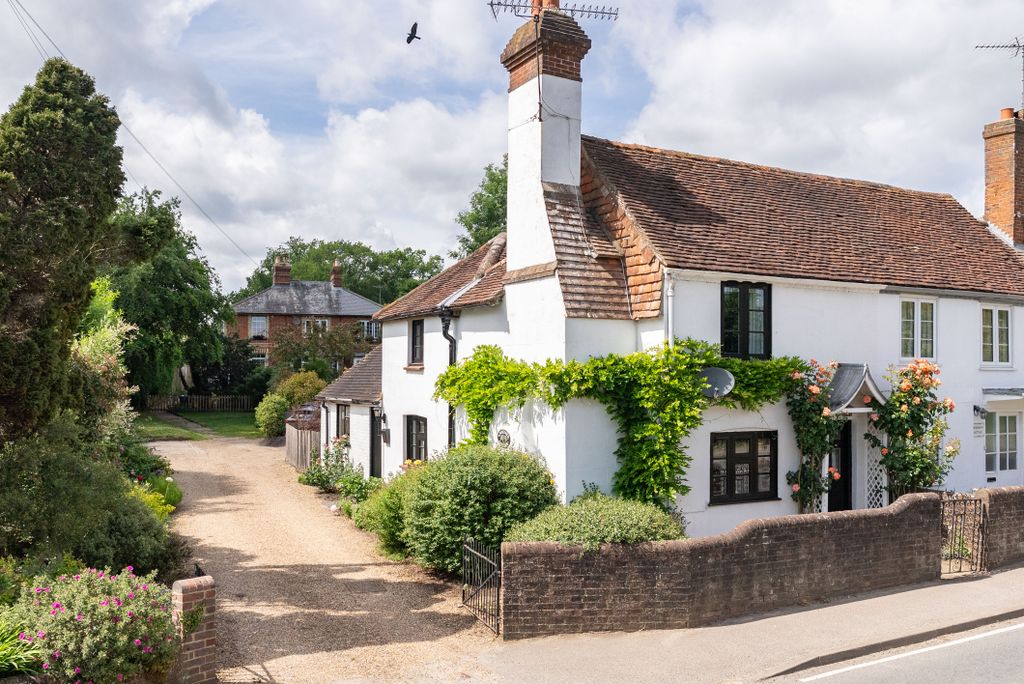 Property photo 1 of 12 Dsc01822