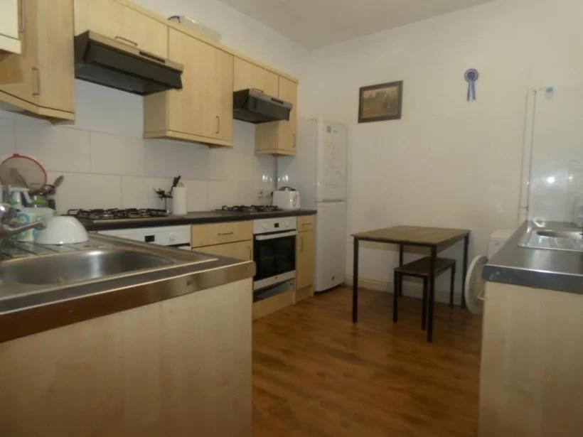 Property photo 3 of 8