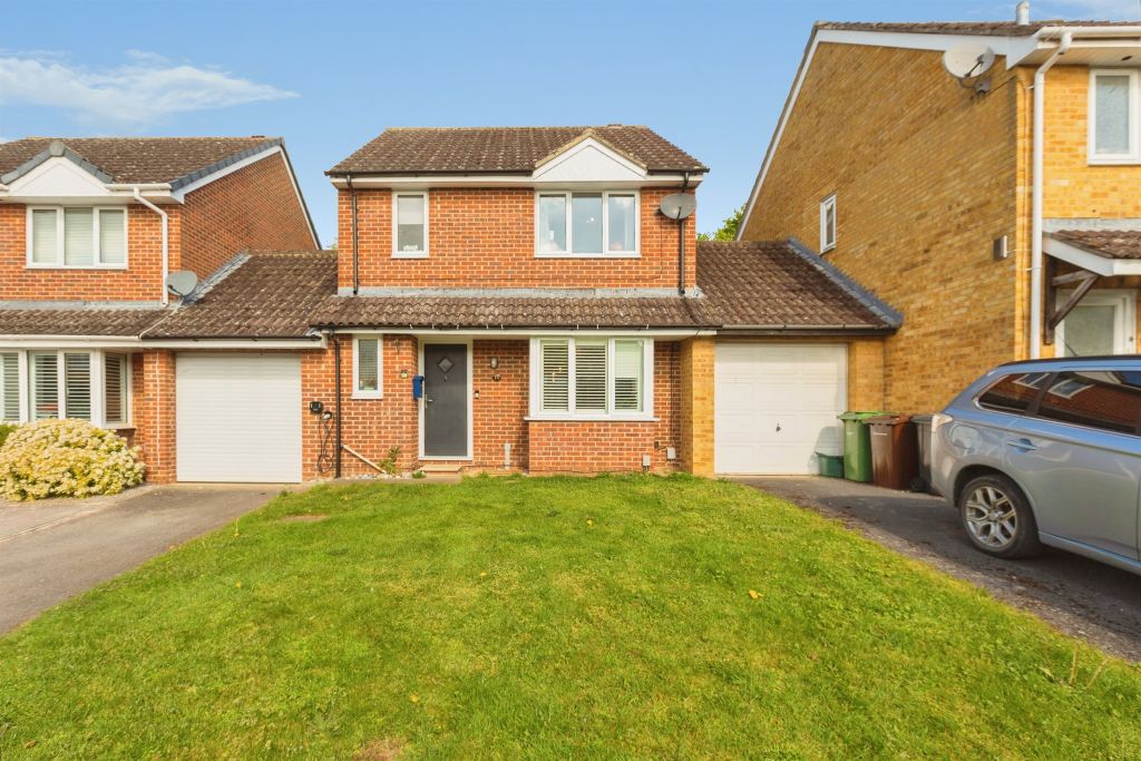 Property photo 1 of 13