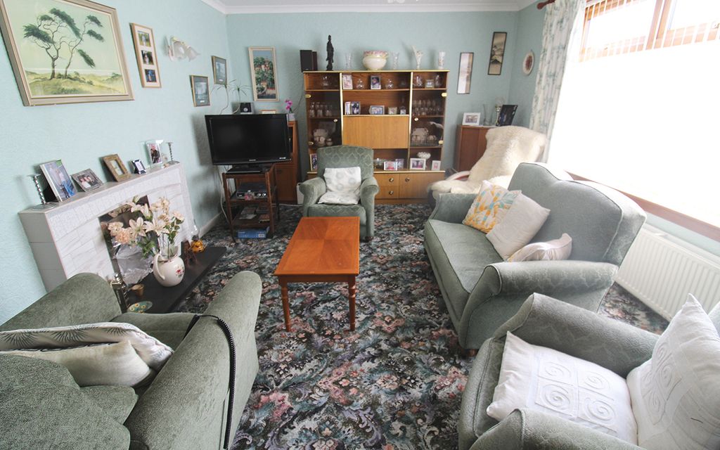 Property photo 3 of 18