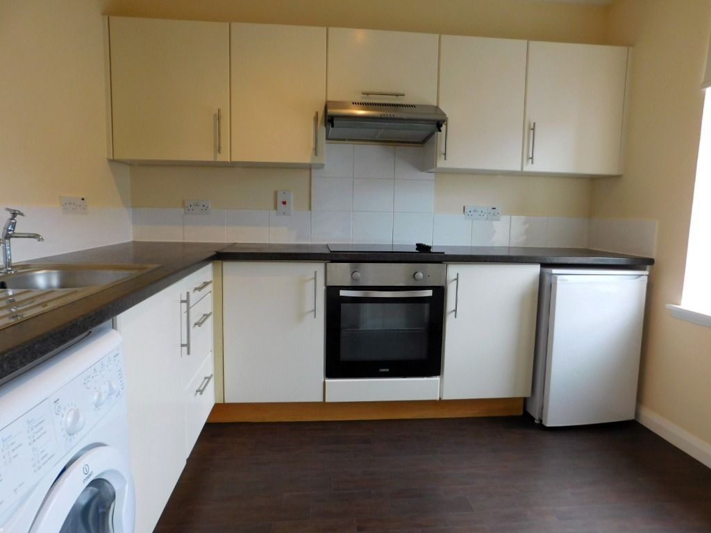 Property photo 3 of 8