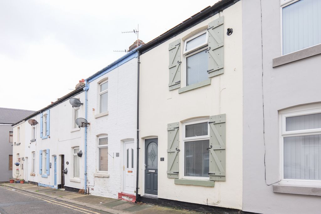 Property photo 1 of 17