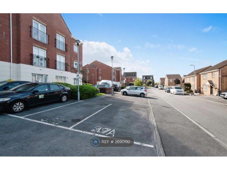 Property photo 3 of 22