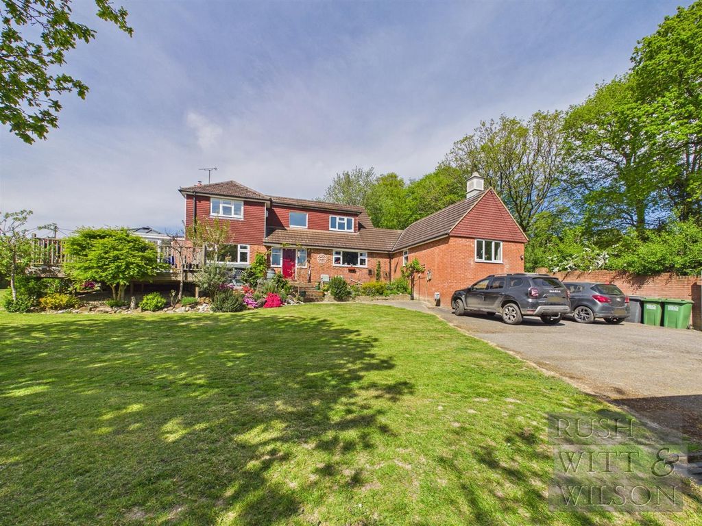 Property photo 1 of 39