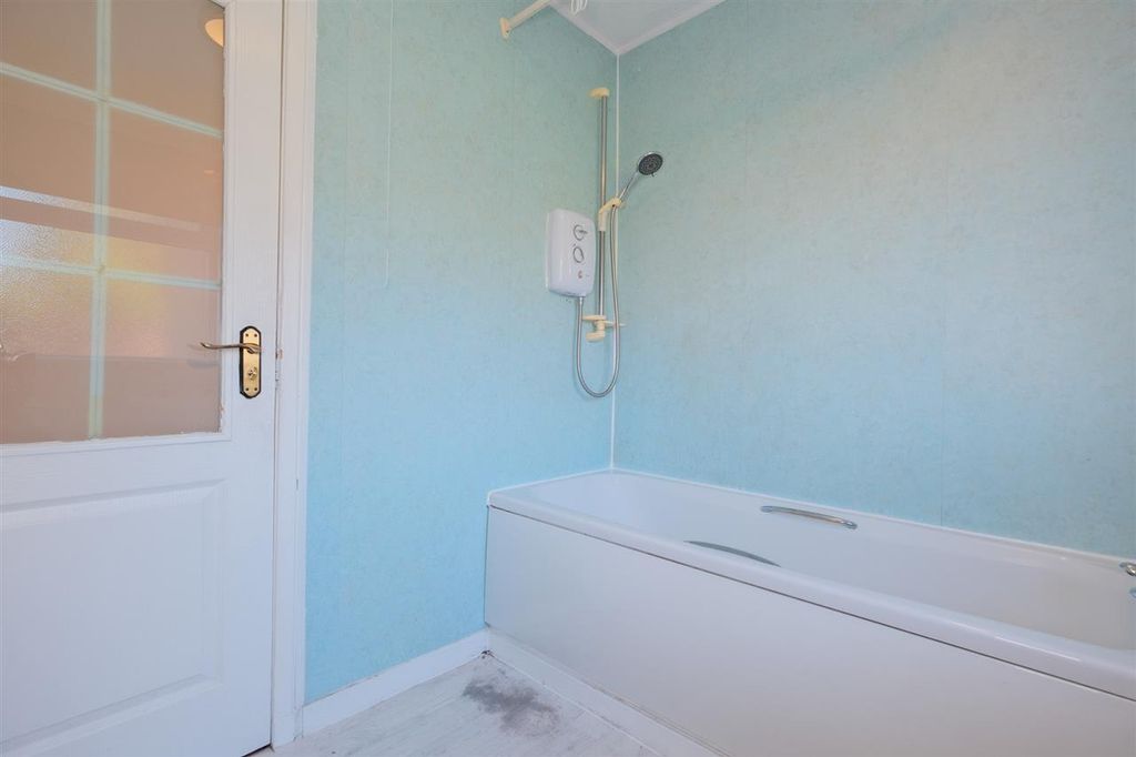 Additional image 13 of 2 bed flat for saleGlasgow Road, Hamilton ML3