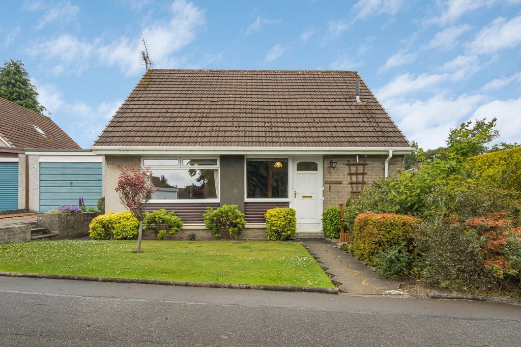 Property photo 1 of 35