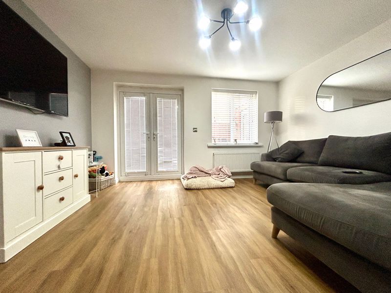 Property photo 3 of 13 Photo 5